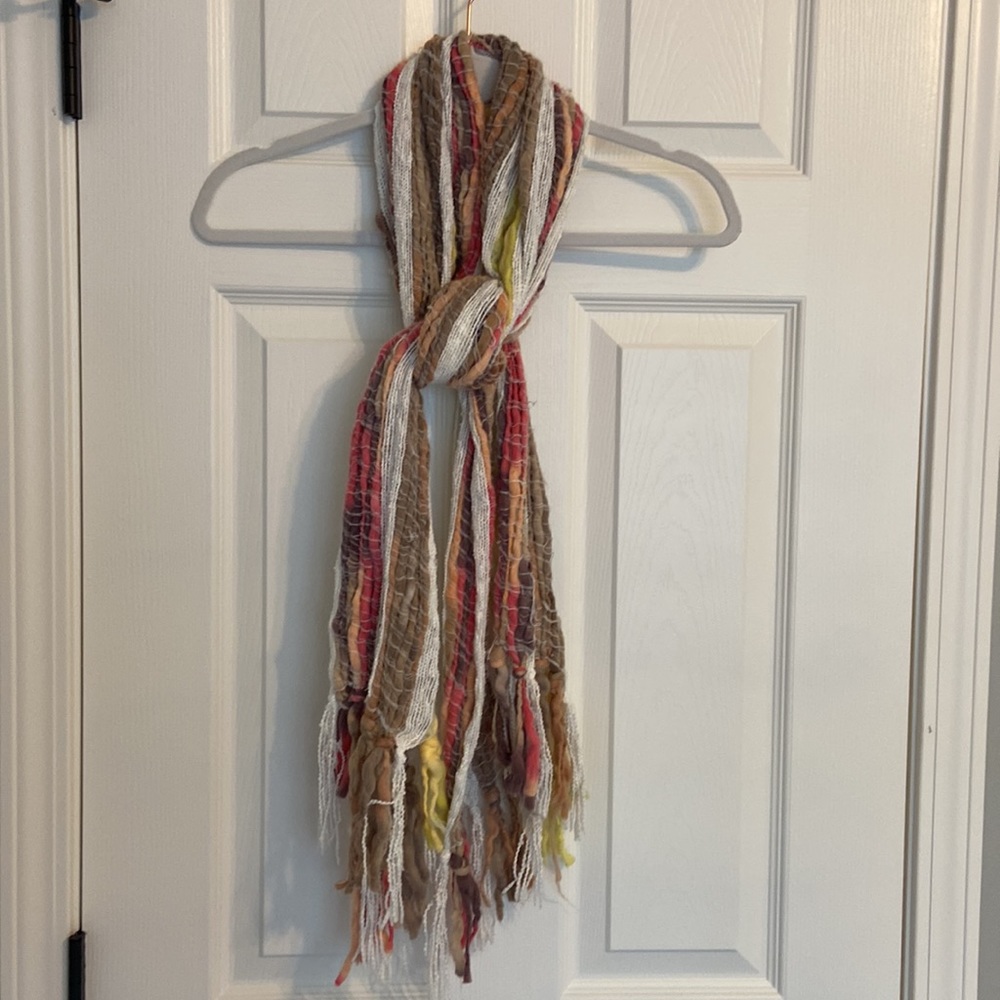 Woven Scarf 🧣